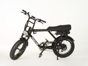 De Knaap bikes black edition E-U4 is scherp geprijsd leverbaar bij de officiële Knaap dealer van Alphen aan den Rijn; Van der Louw tweewielers.