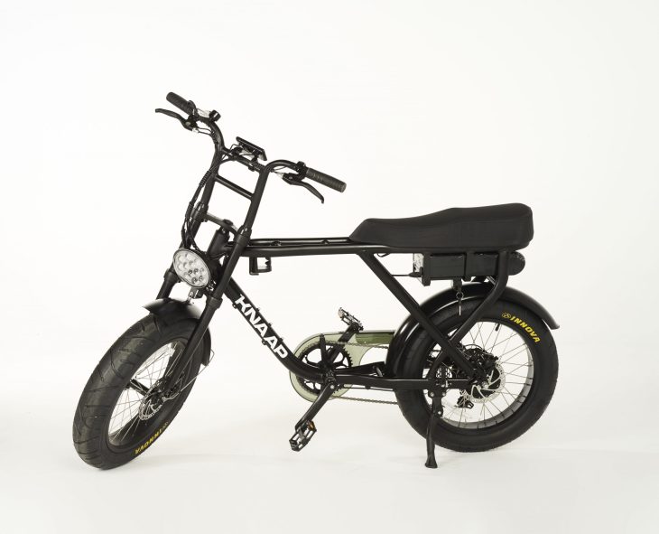De Knaap bikes black edition E-U4 is scherp geprijsd leverbaar bij de officiële Knaap dealer van Alphen aan den Rijn; Van der Louw tweewielers.